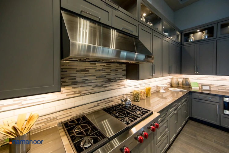 نقش چراغ زیرکابینتی در بهبود نورپردازی